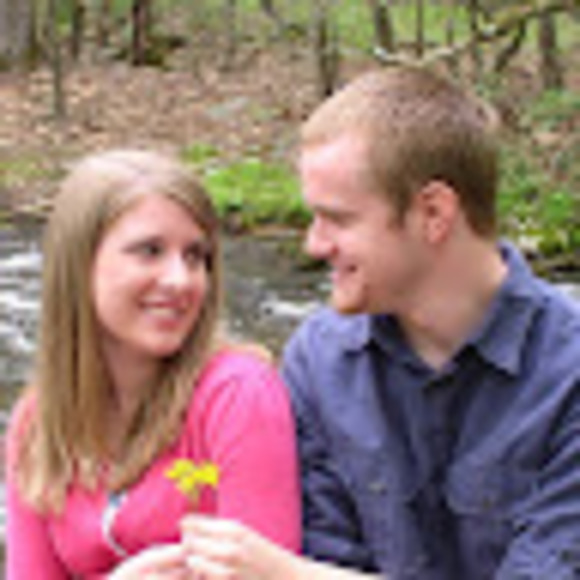 Meet your Posher, Mandi - Picture 1 of 1